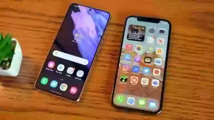 Почему владельцы iPhone реже покупают новый телефон, но меньше их не становится
