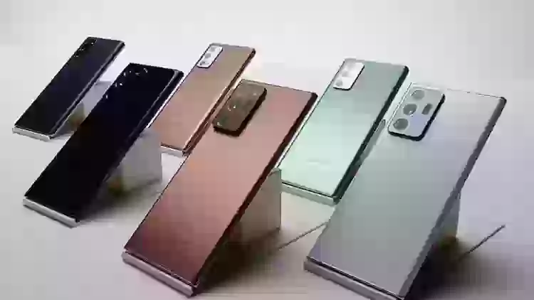 Похоже, Samsung окончательно отказалась от выпуска Galaxy Note. И правильно сделала