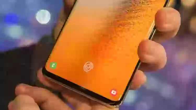 Первая проблема Galaxy S10 и Galaxy S10+, которая не даст вам покоя